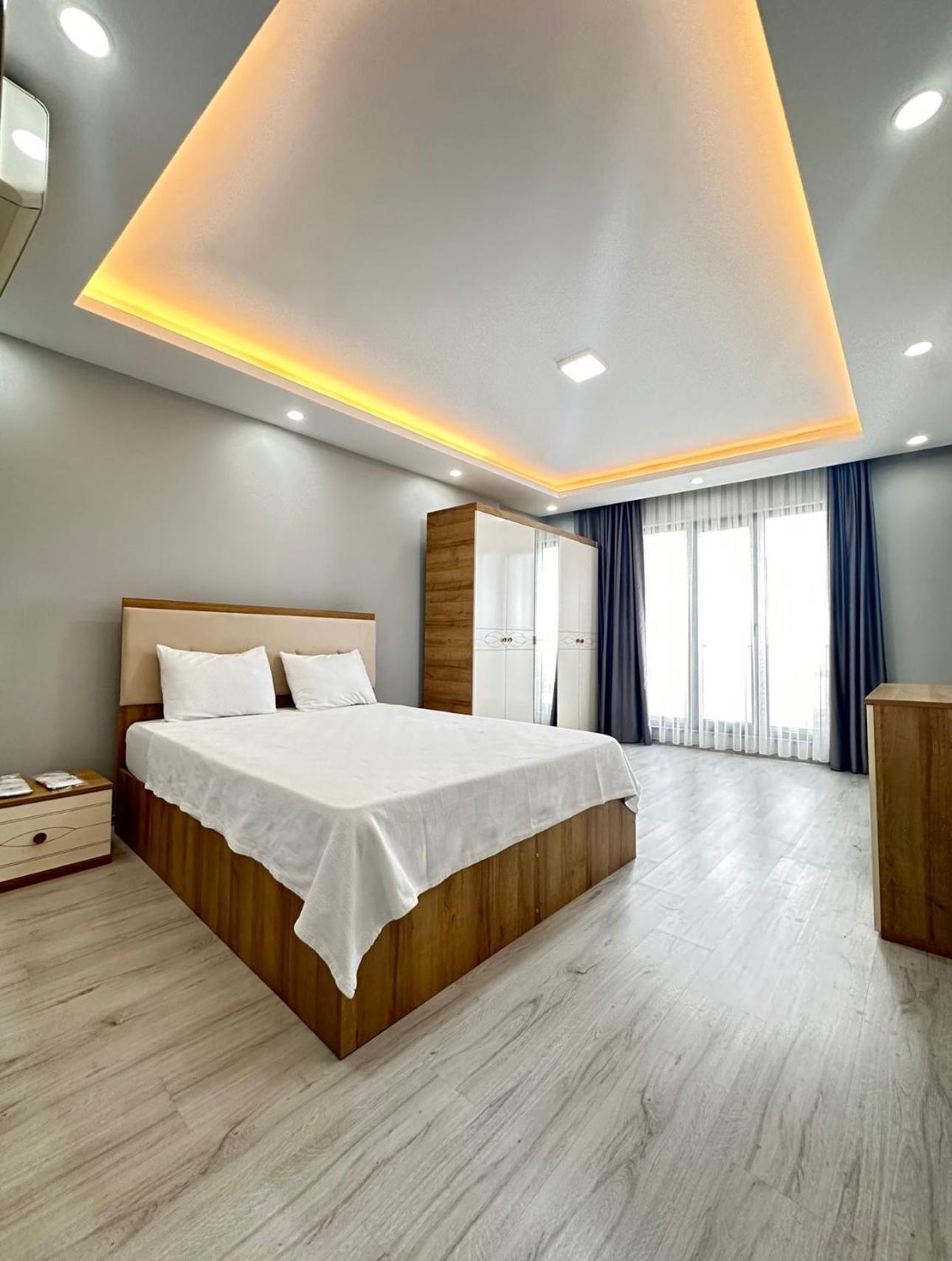 Bazalt Apart Hotel ทรับซอน ภายนอก รูปภาพ