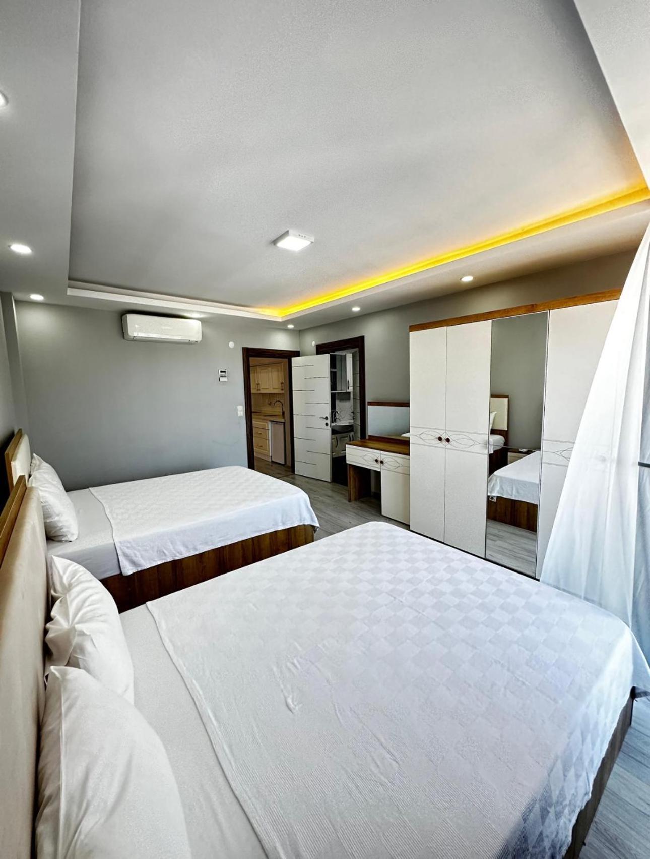 Bazalt Apart Hotel ทรับซอน ภายนอก รูปภาพ